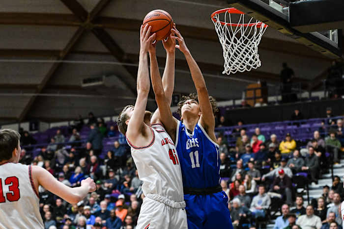Lincoln Gresham 6A Oregon boys basketball quarterfinal Naji Saker -4